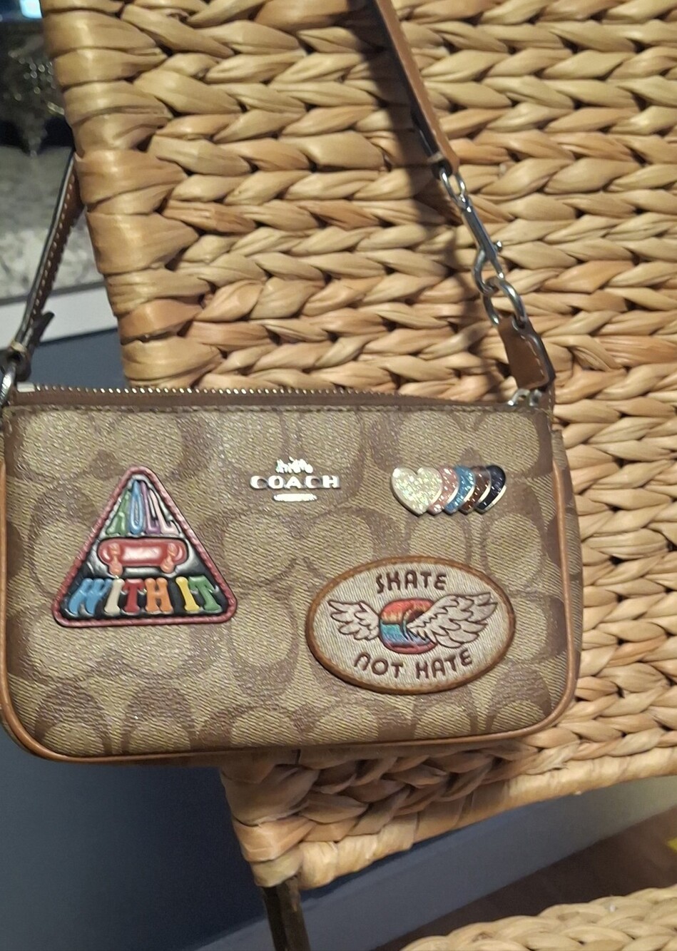 Coach Nolita 19